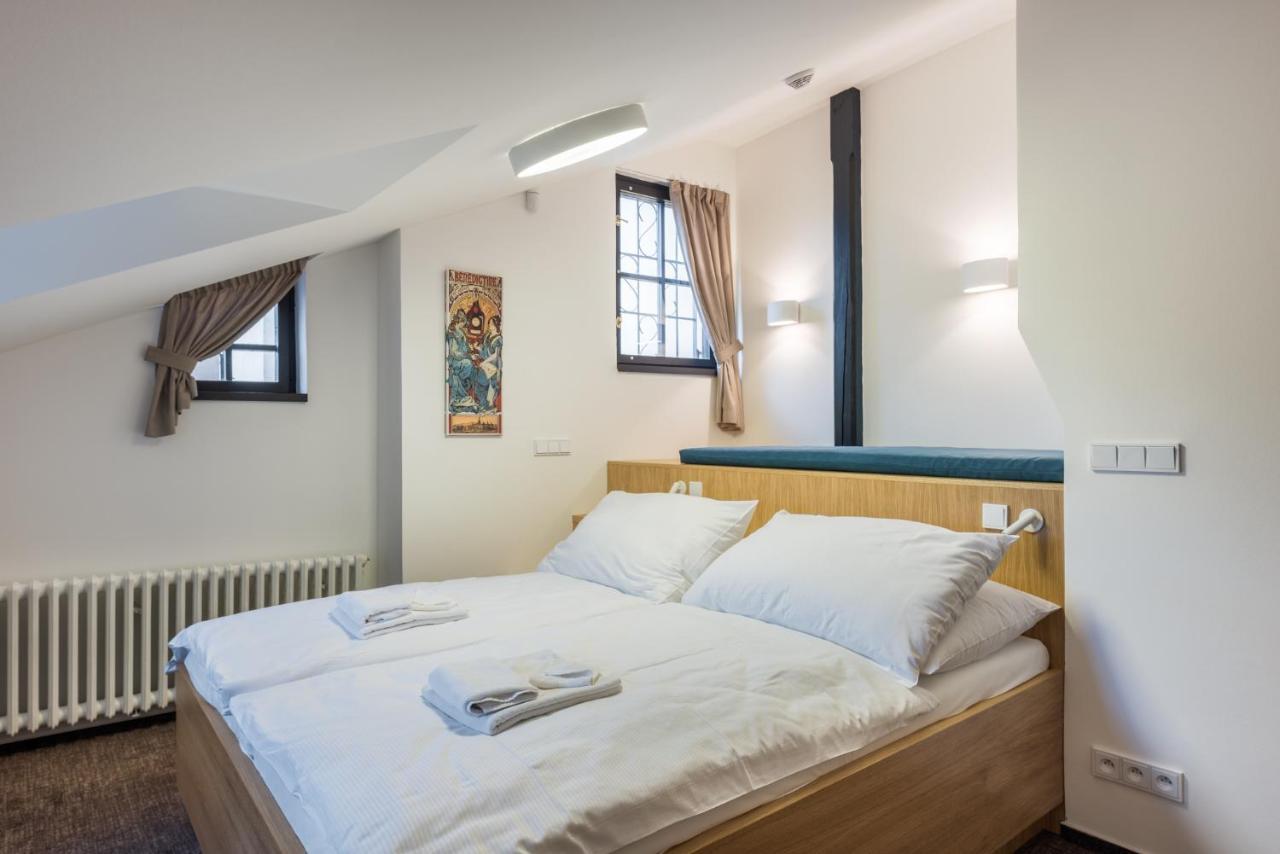 Fancy Apartments By Prague Castle Exteriör bild