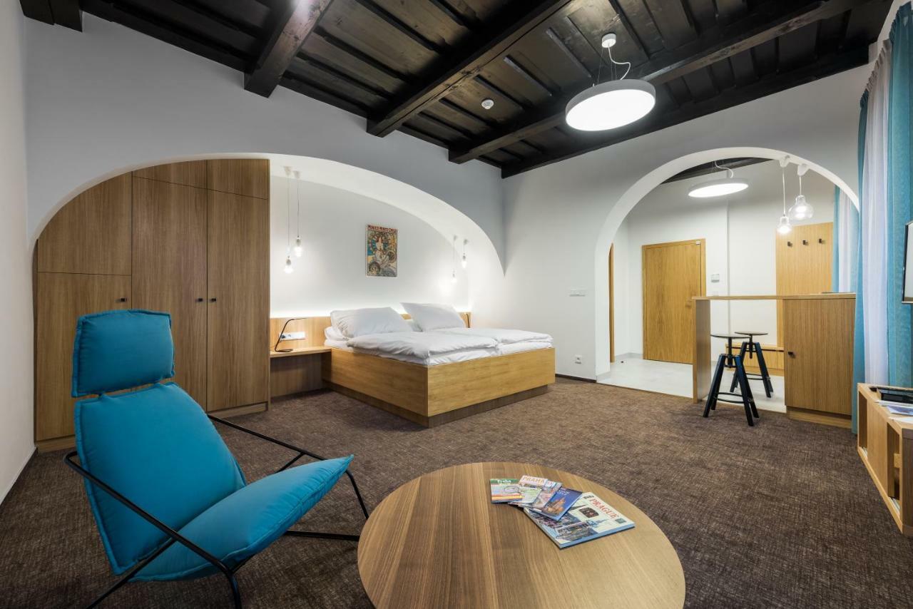 Fancy Apartments By Prague Castle Exteriör bild